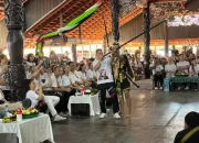 Polsek Sungai Pinang Amankan East Borneo International Folklore Festival