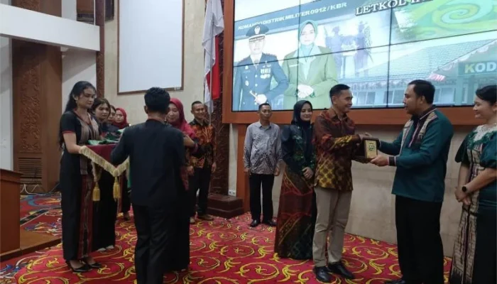 Letkol Inf Doni Fransisco Jabat Dandim 0912/Kutai Barat