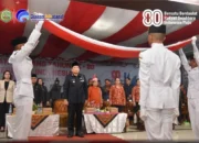 Pelipatan Sang Saka Merah Putih Berlangsung Khidmat di Mahakam Ulu